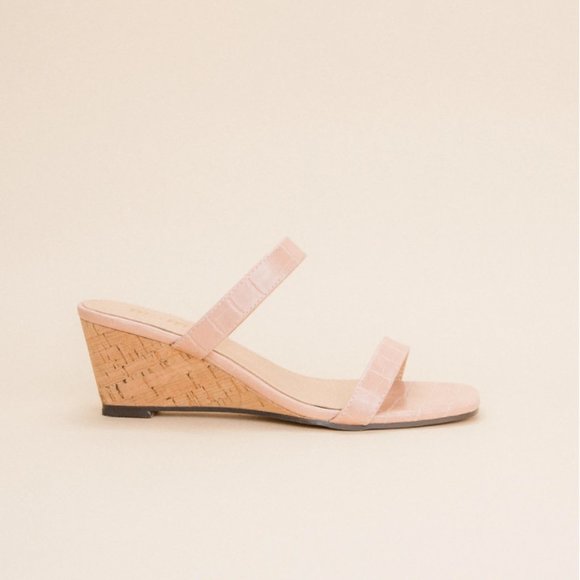 THIN FAUX-CROCODILE STRAPS TOP A DOUBLE-BAND SANDA - Picture 3 of 10